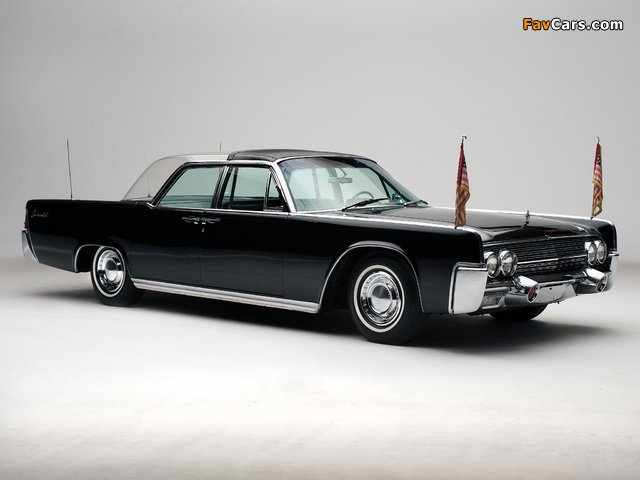 Images of Lincoln Continental Bubbletop Kennedy Limousine 1962 (640 x 480)
