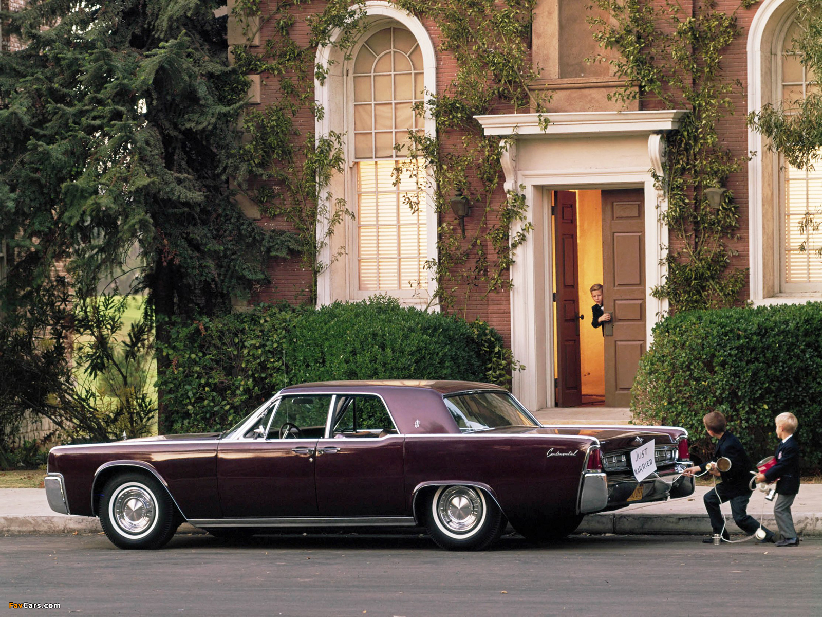 Images of Lincoln Continental Sedan (53A) 1963 (1600 x 1200)