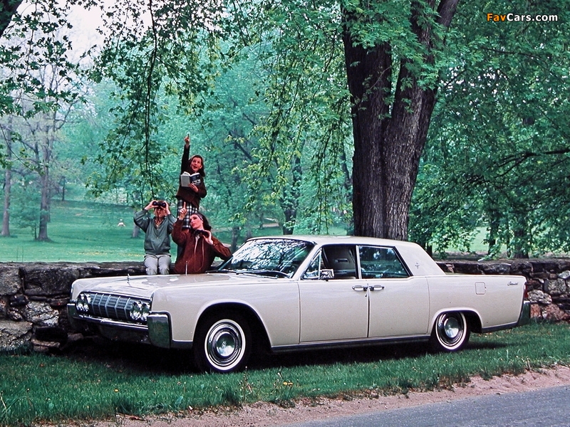 Images of Lincoln Continental Sedan (53A) 1964 (800 x 600)