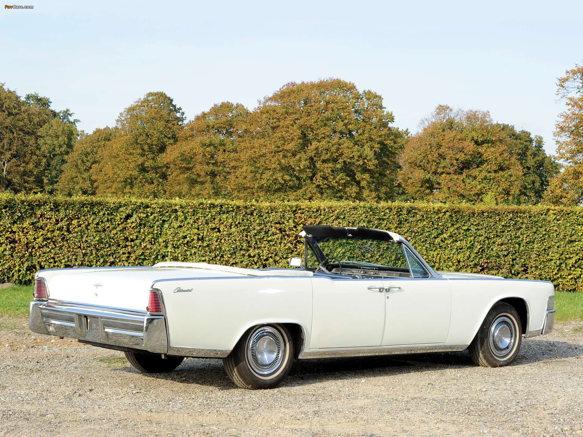 Images of Lincoln Continental Convertible 1965 (2048 x 1536)