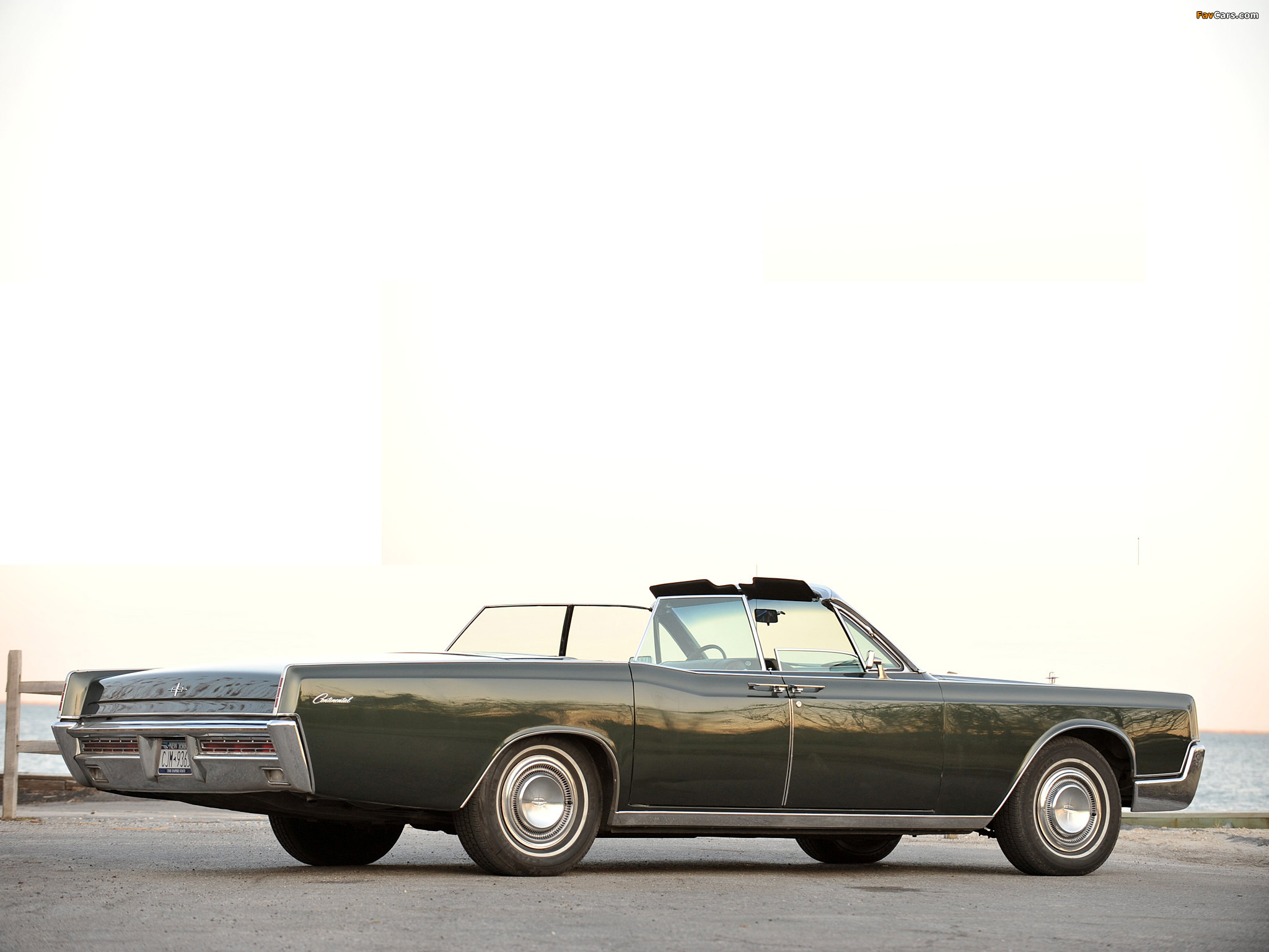 Images of Lincoln Continental Convertible 1967 (2048 x 1536)