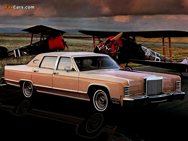 Images of Lincoln Continental Town Car 1979 (640 x 480)