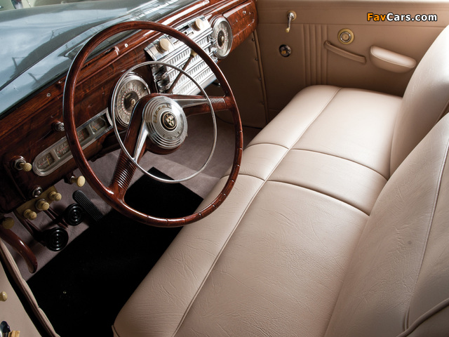 Lincoln Continental 2-door Cabriolet (56) 1942 wallpapers (640 x 480)