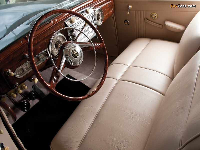 Lincoln Continental 2-door Cabriolet (56) 1942 wallpapers (800 x 600)