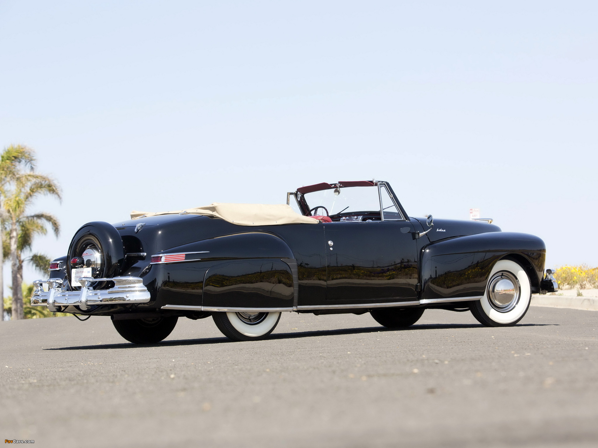 Lincoln Continental Cabriolet 1947–48 pictures (2048 x 1536)
