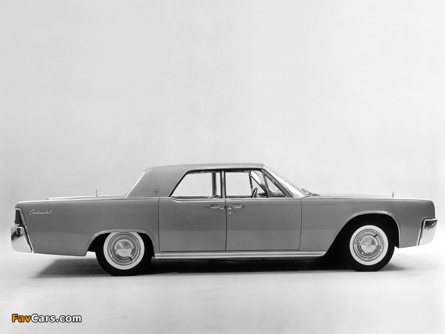 Lincoln Continental Sedan (53A) 1961 pictures (640 x 480)