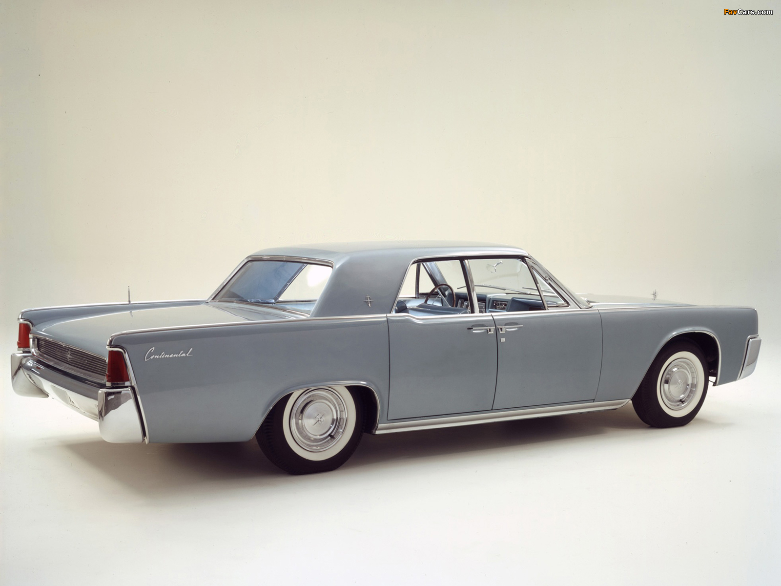 Lincoln Continental Sedan (53A) 1961 wallpapers (1600 x 1200)