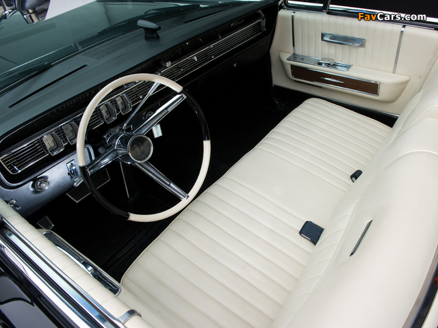 Lincoln Continental Convertible 1965 pictures (640 x 480)