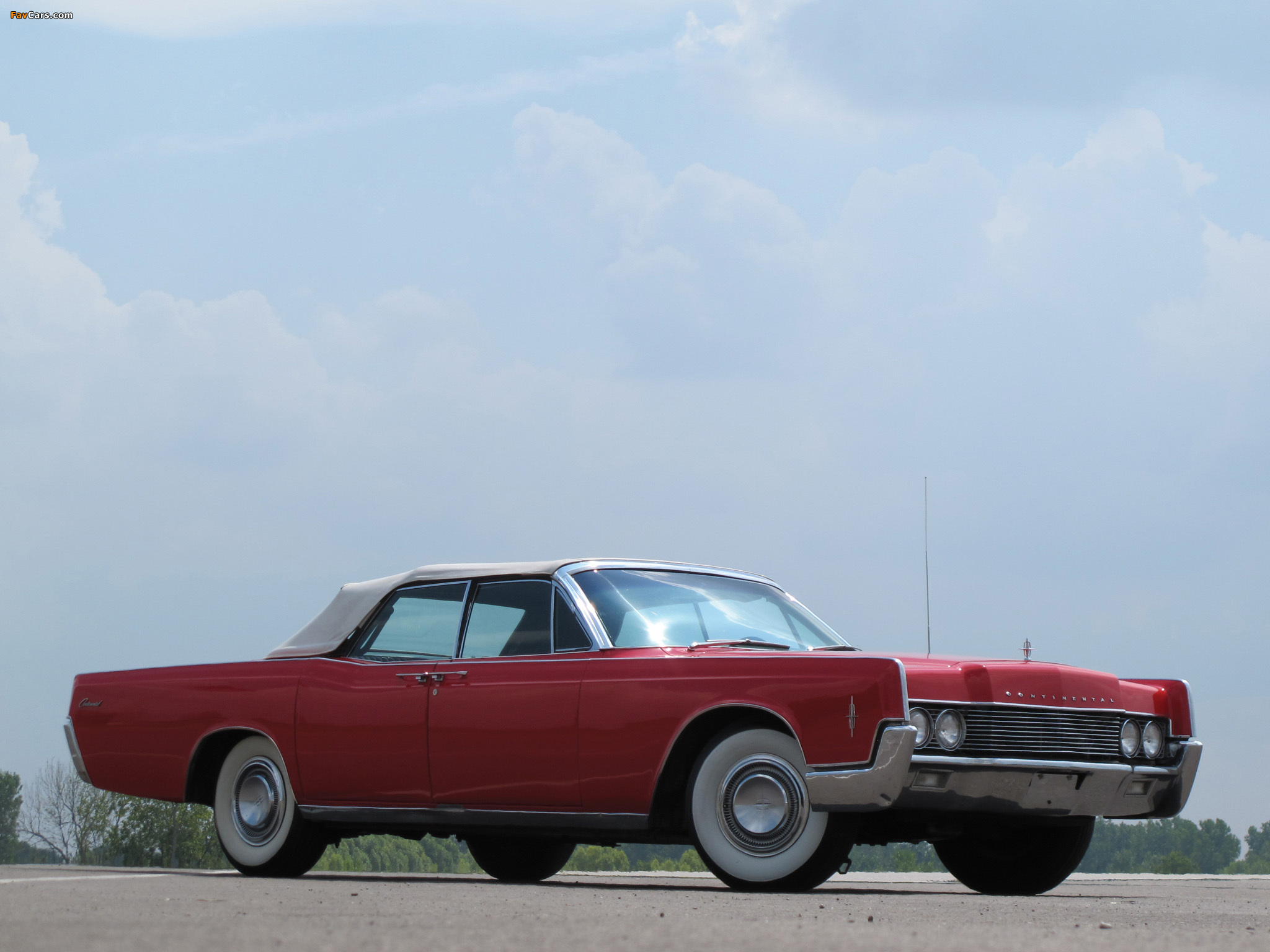 Lincoln Continental Convertible (74A) 1966 images (2048 x 1536)