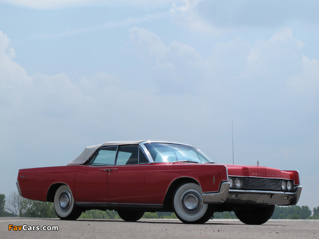 Lincoln Continental Convertible (74A) 1966 images (640 x 480)