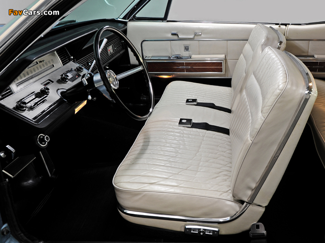 Lincoln Continental Hardtop Coupe 1966 photos (640 x 480)