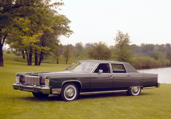 Lincoln Continental Sedan 1976 images