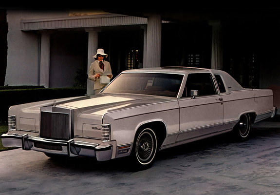 Lincoln Continental Town Coupe 1977 images