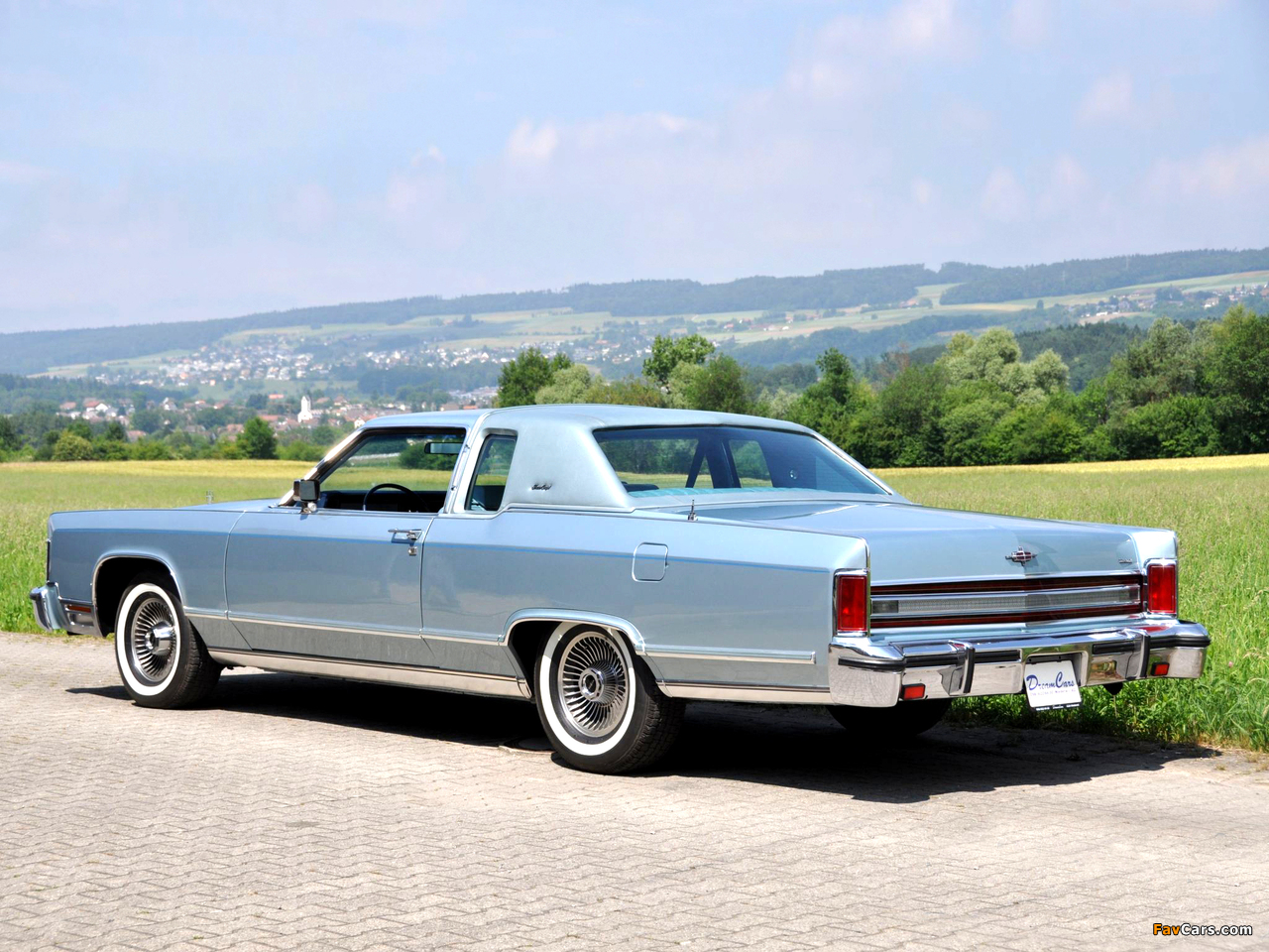 Lincoln Continental Town Coupe 1979 images (1280 x 960)
