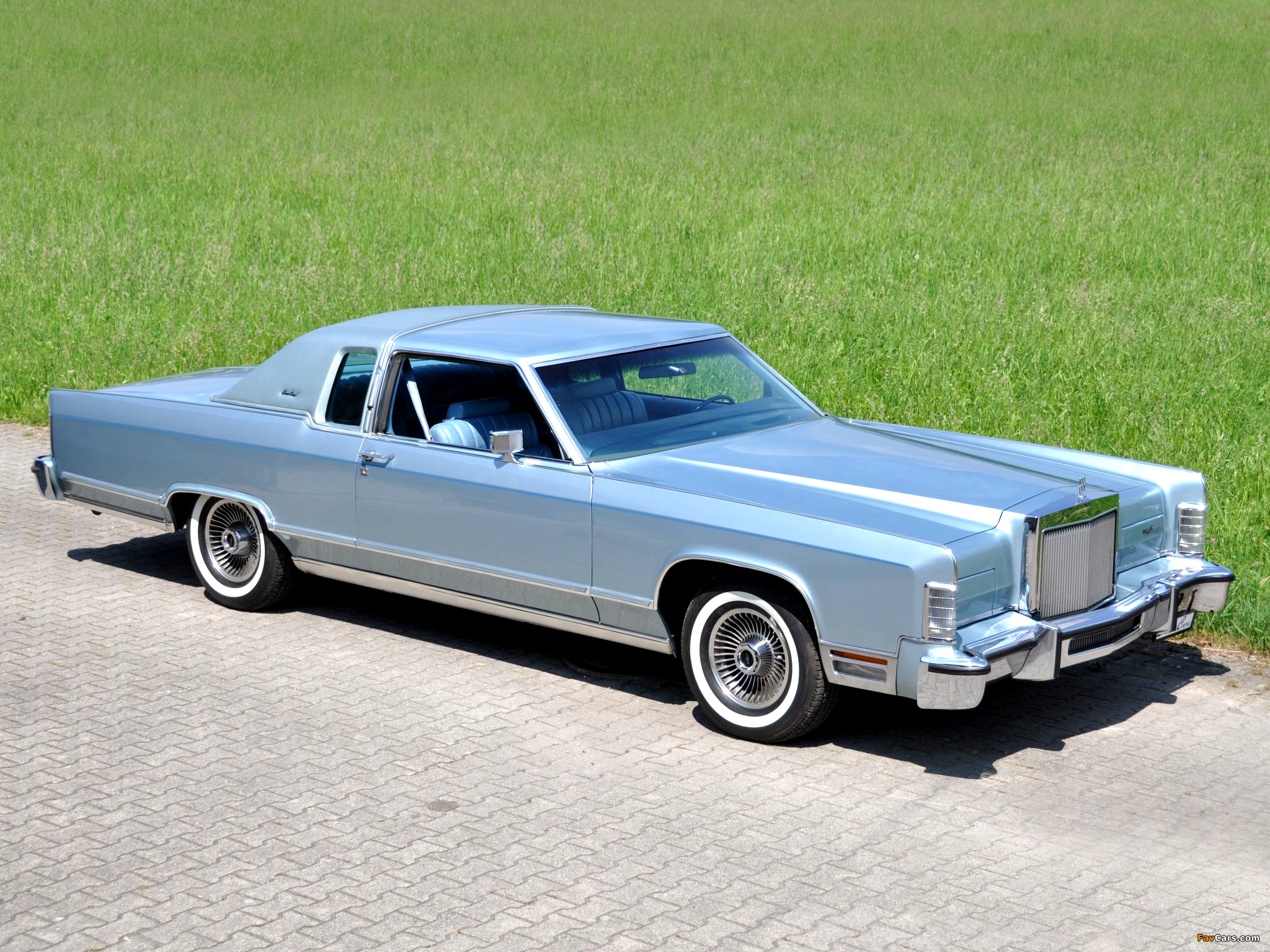 Lincoln Continental Town Coupe 1979 photos (2048 x 1536)