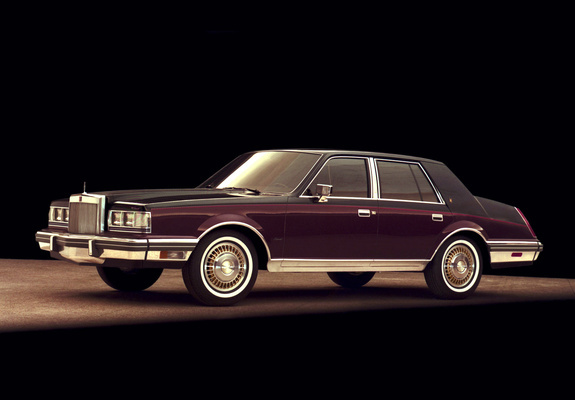 Lincoln Continental 1982–83 photos