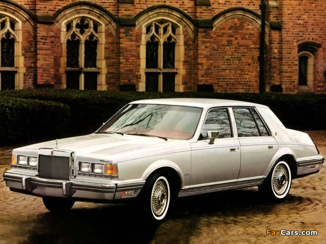 Lincoln Continental 1982–83 pictures (640 x 480)