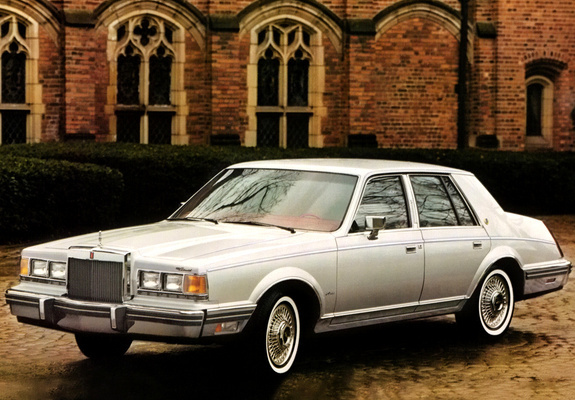 Lincoln Continental 1982–83 pictures