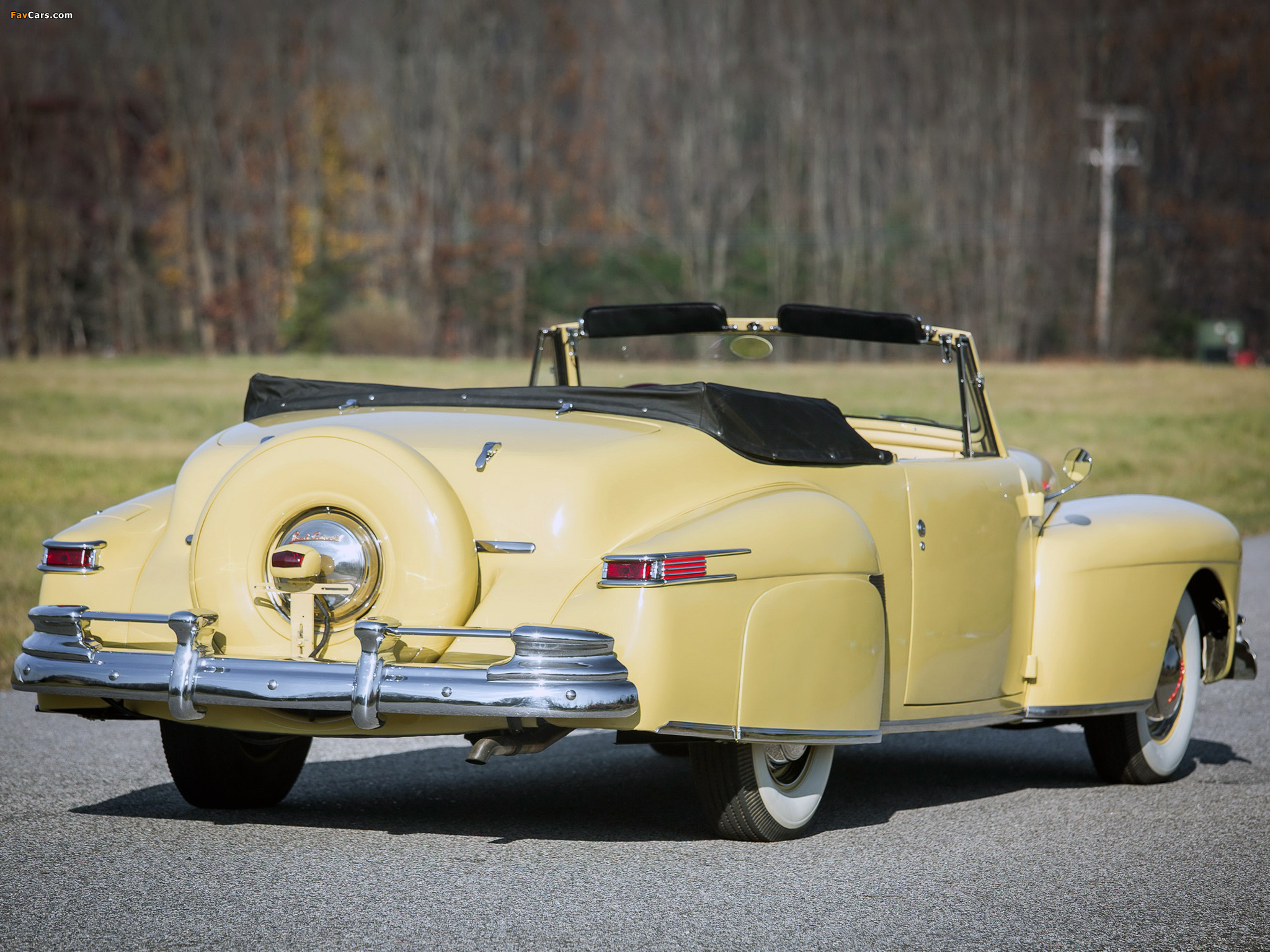Photos of Lincoln Continental Cabriolet 1947–48 (2048 x 1536)