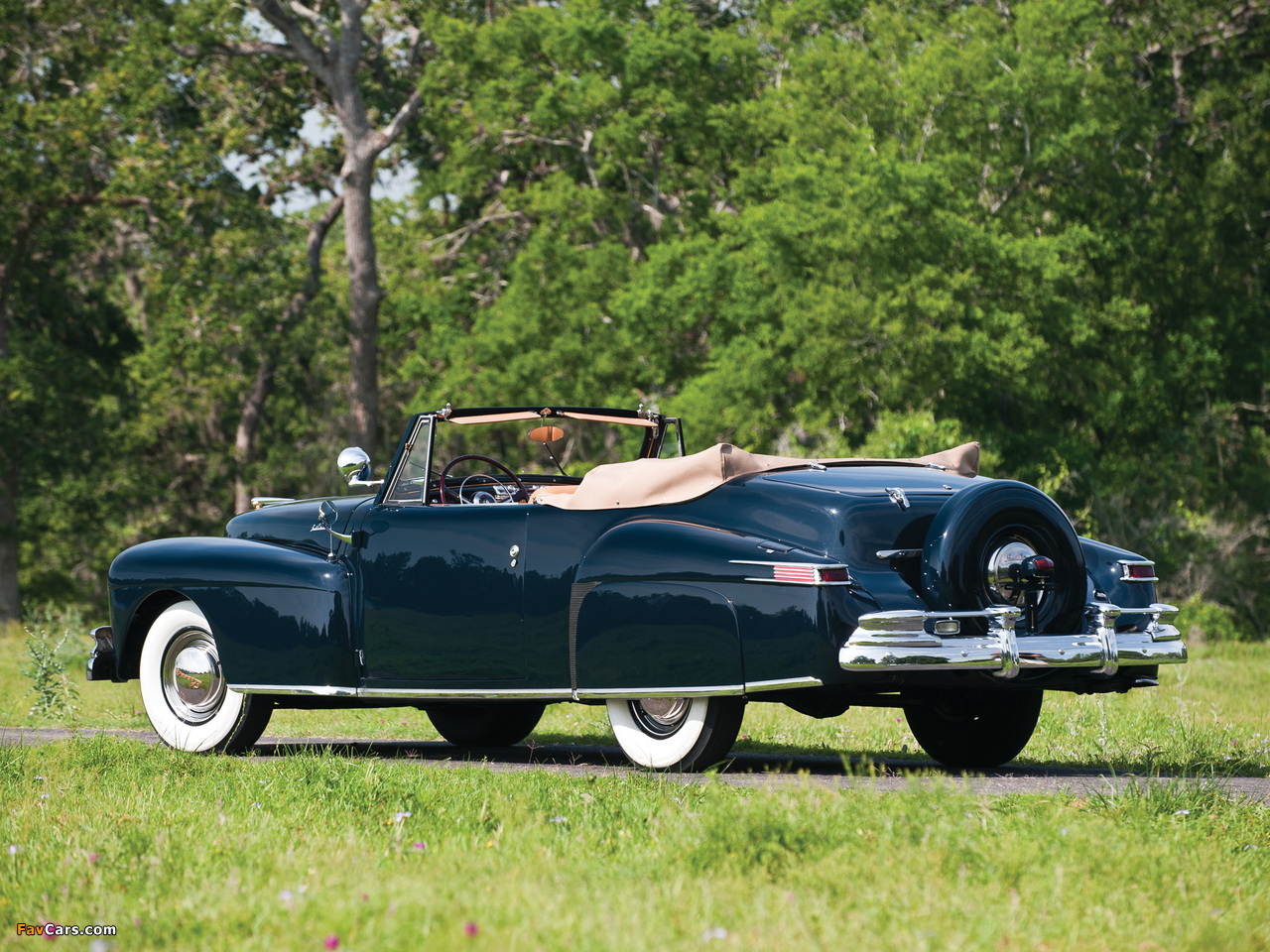 Photos of Lincoln Continental Cabriolet 1947–48 (1280 x 960)