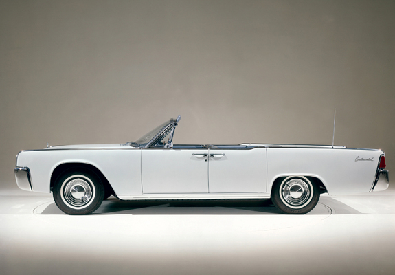 Photos of Lincoln Continental Convertible 1962