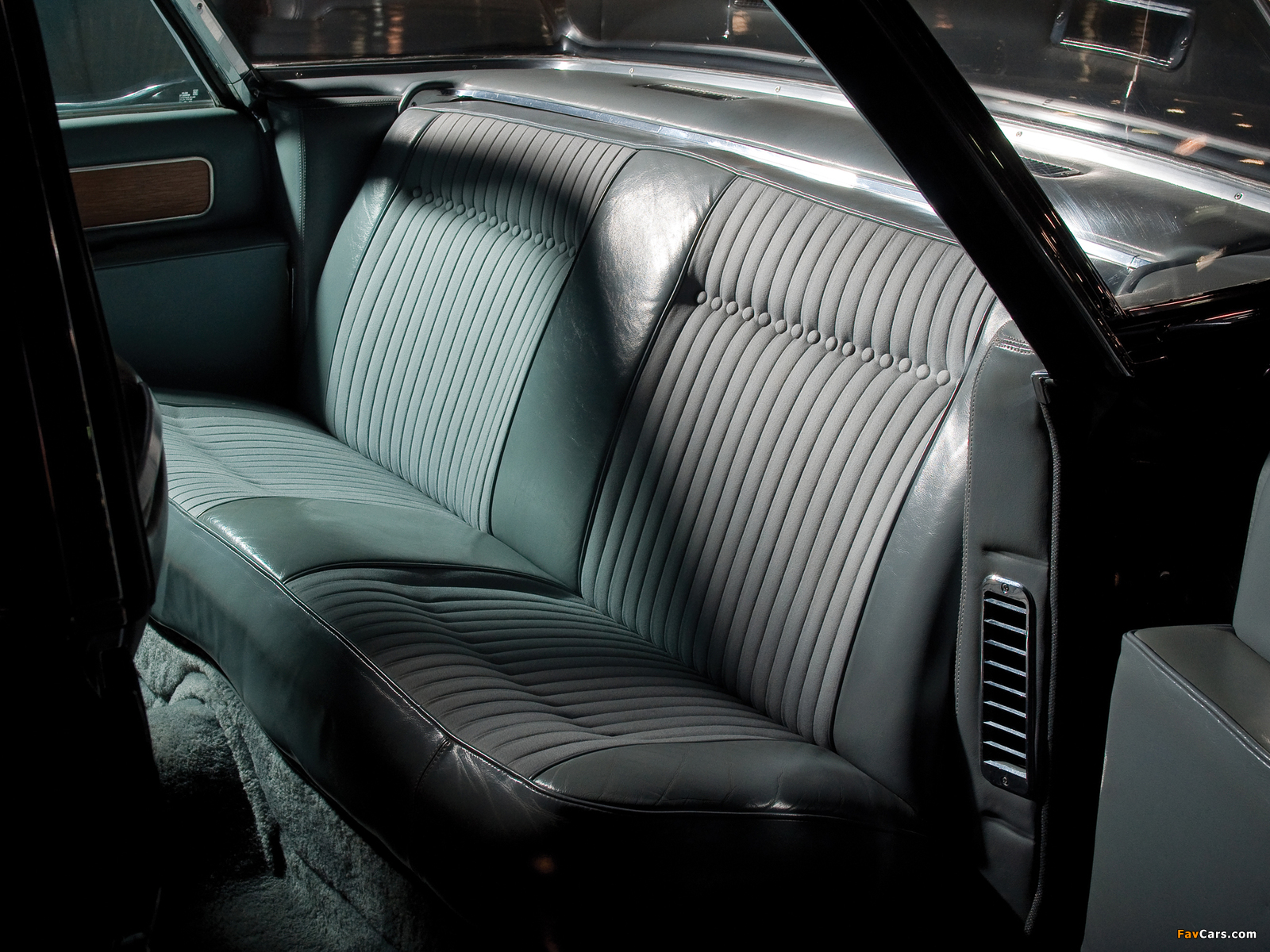 Photos of Lincoln Continental Bubbletop Kennedy Limousine 1962 (1600 x 1200)