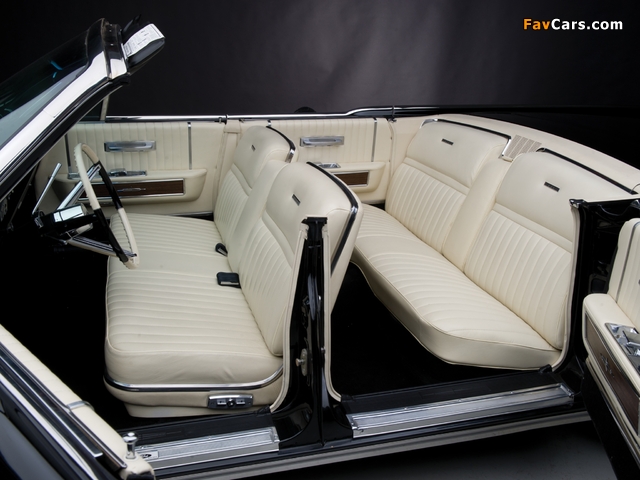 Photos of Lincoln Continental Convertible 1965 (640 x 480)