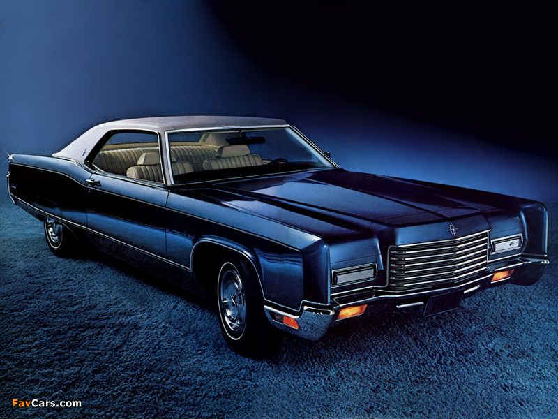 Photos of Lincoln Continental Town Coupe 1971 (800 x 600)