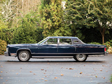 Photos of Lincoln Continental Town Car 1977