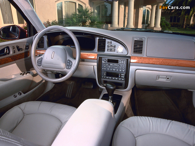 Photos of Lincoln Continental 1998–2002 (640 x 480)