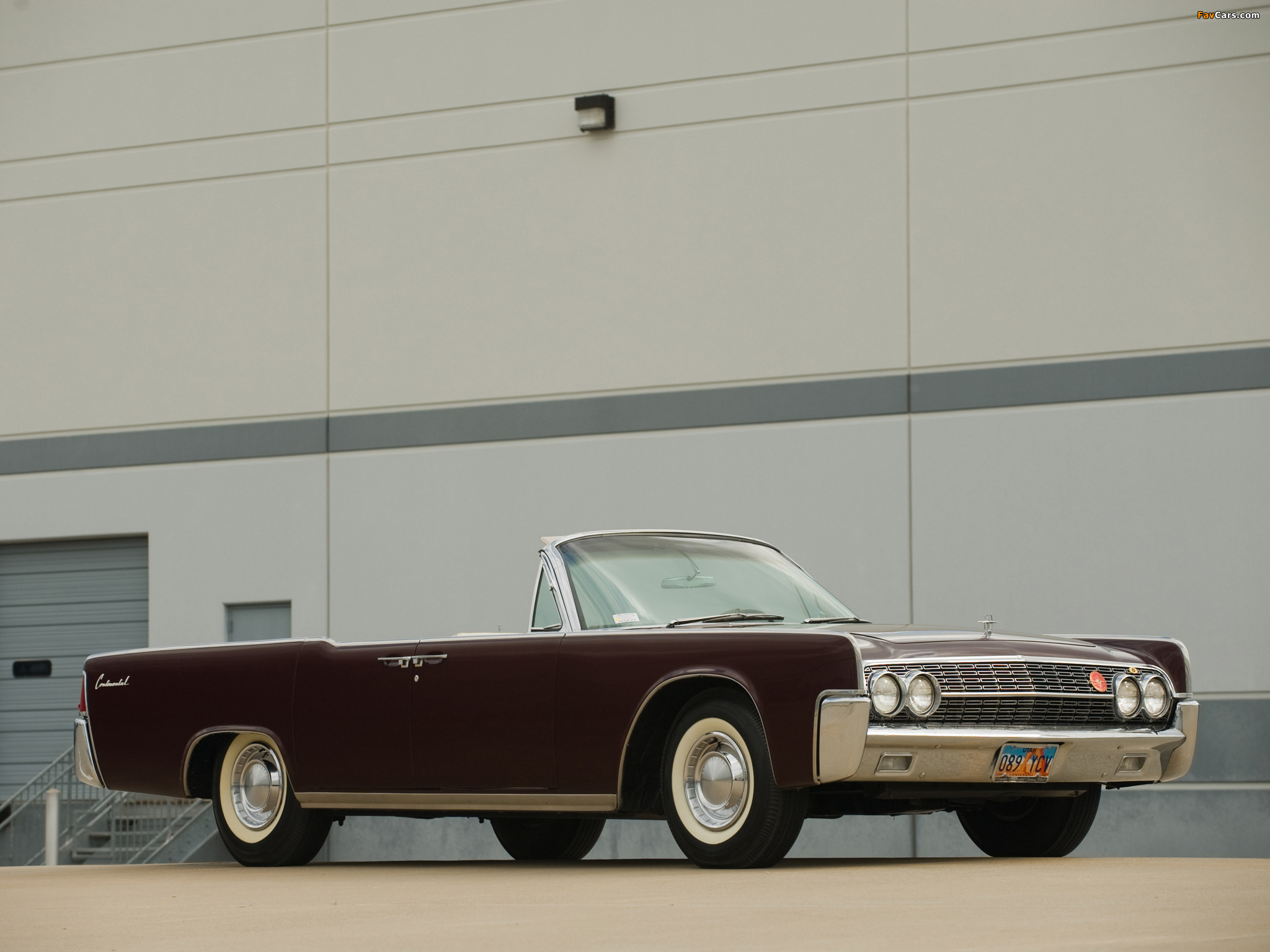 Pictures of Lincoln Continental Convertible 1962 (2048 x 1536)