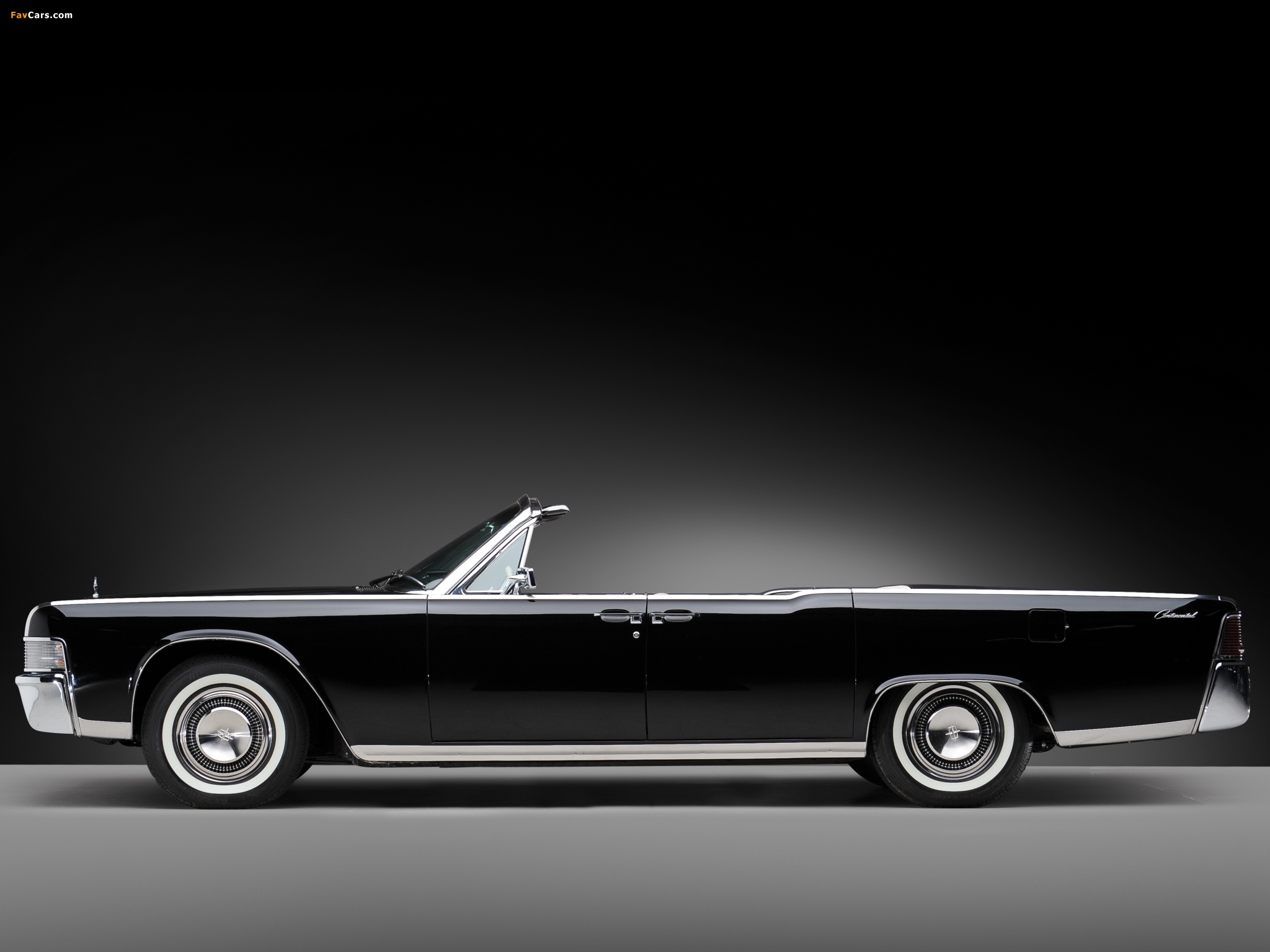 Pictures of Lincoln Continental Convertible 1965 (2048 x 1536)