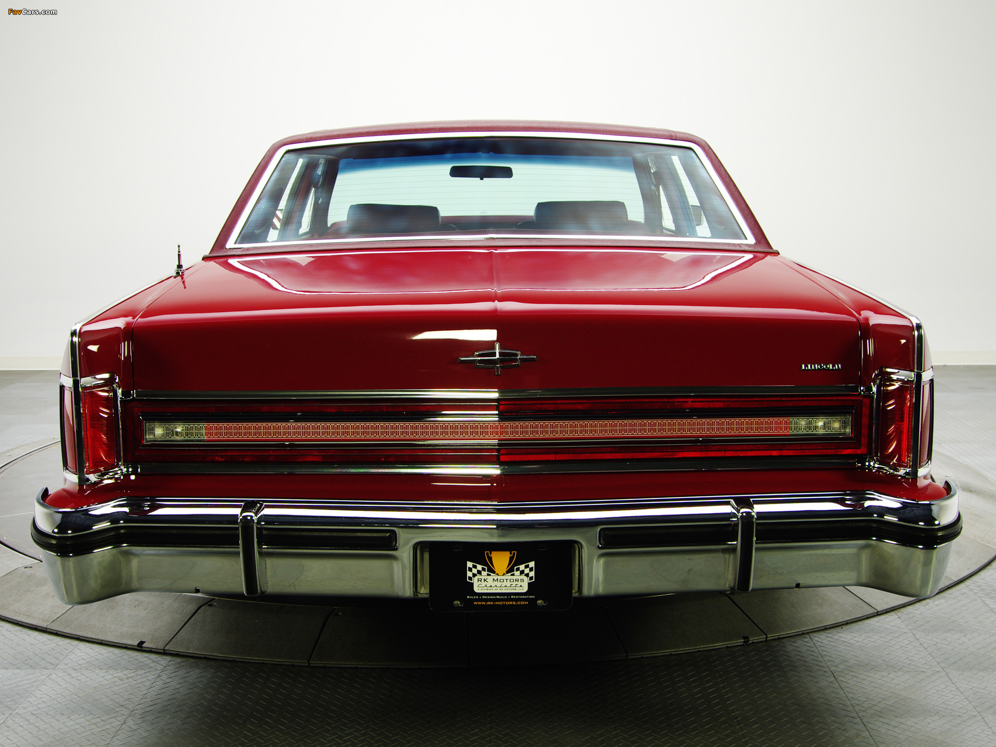 Pictures of Lincoln Continental Town Car 1976 (2048 x 1536)