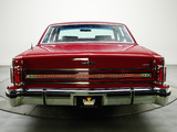 Pictures of Lincoln Continental Town Car 1976