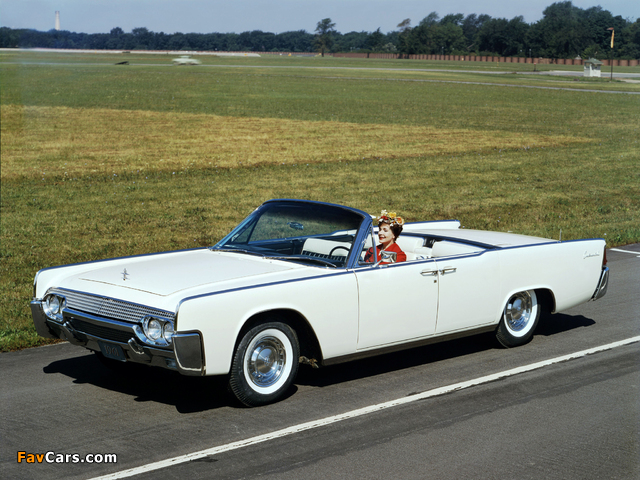 Lincoln Continental Convertible 1961 wallpapers (640 x 480)