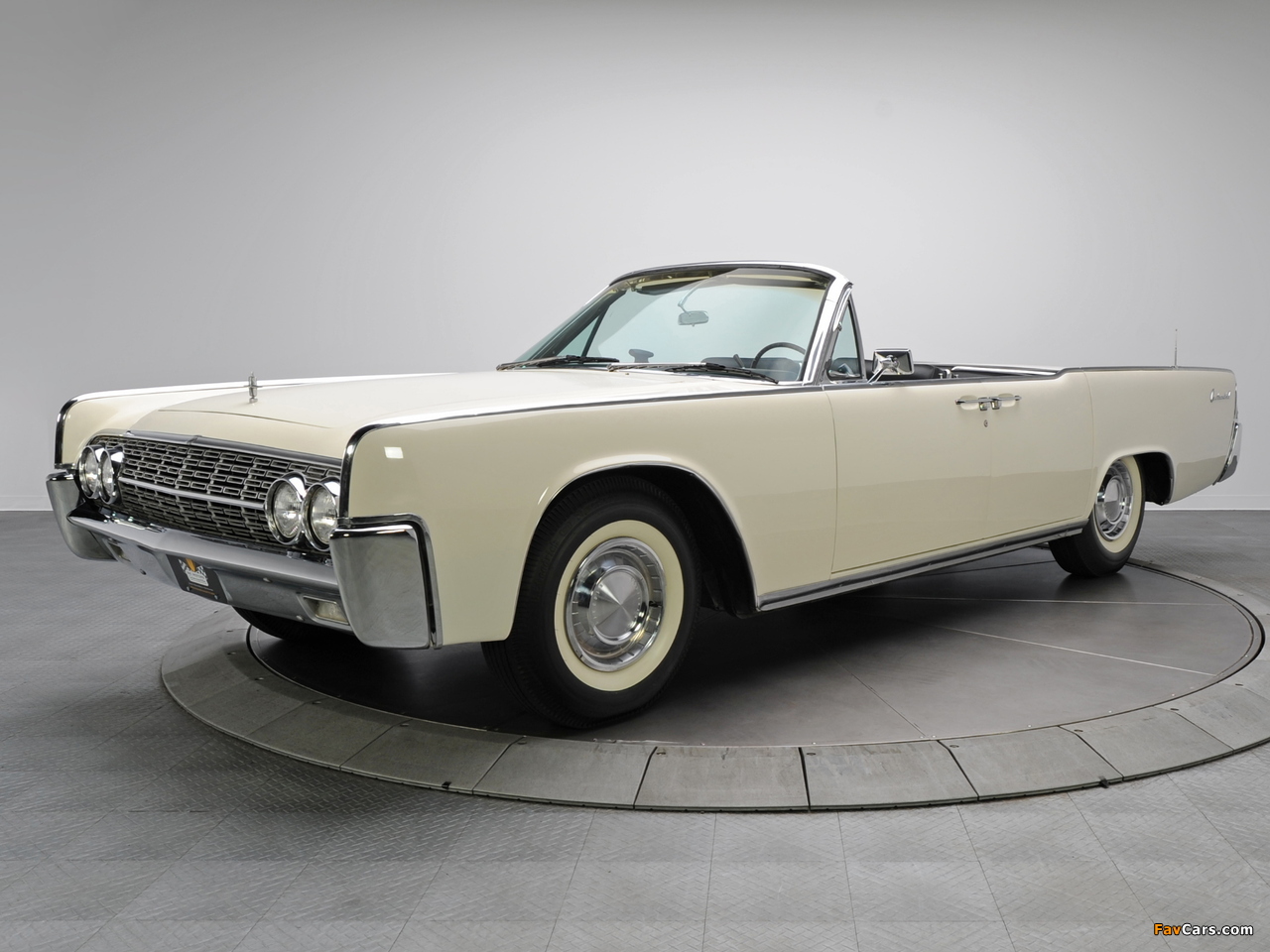 Lincoln Continental Convertible 1962 wallpapers (1280 x 960)