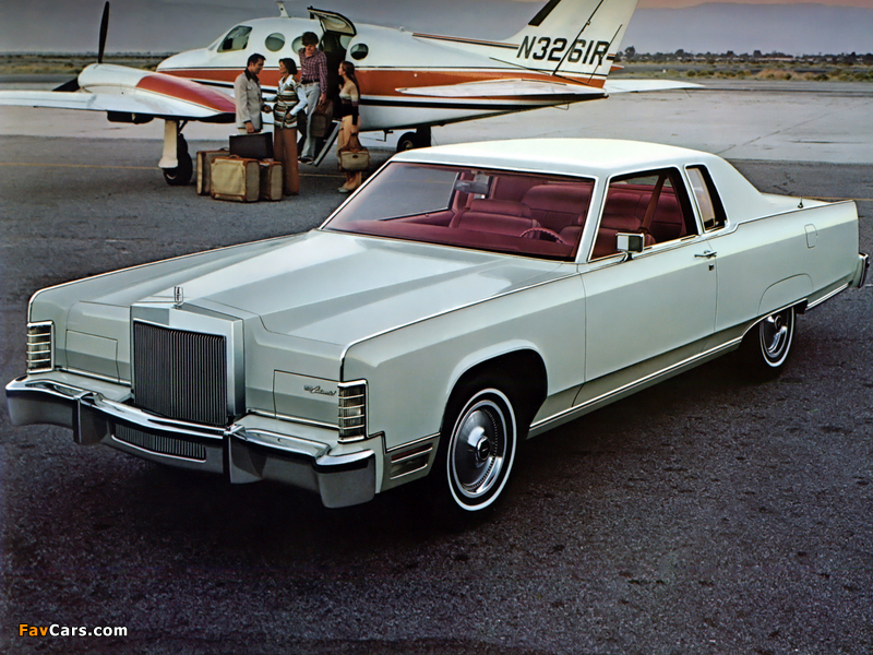 Lincoln Continental Town Coupe 1977 wallpapers (800 x 600)