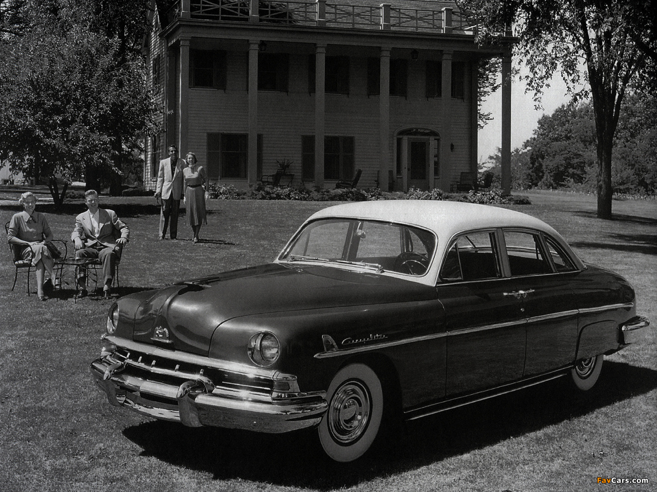 Images of Lincoln Cosmopolitan Sport Sedan (H-74) 1951 (1280 x 960)