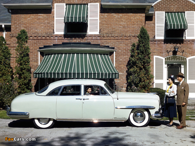 Photos of Lincoln Cosmopolitan Sport Sedan 1950 (640 x 480)