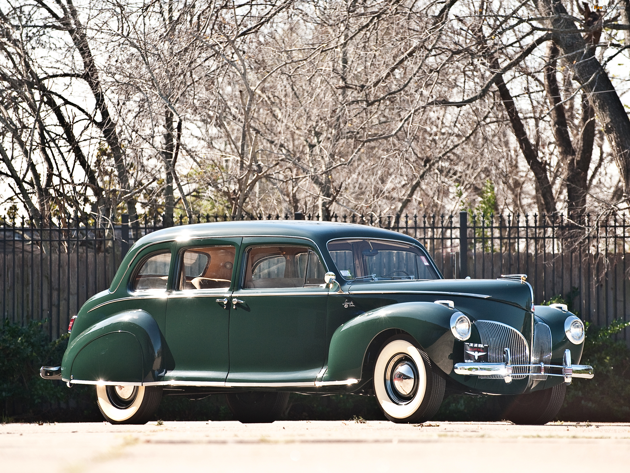 Lincoln Custom Limousine 1941 pictures (2048 x 1536)
