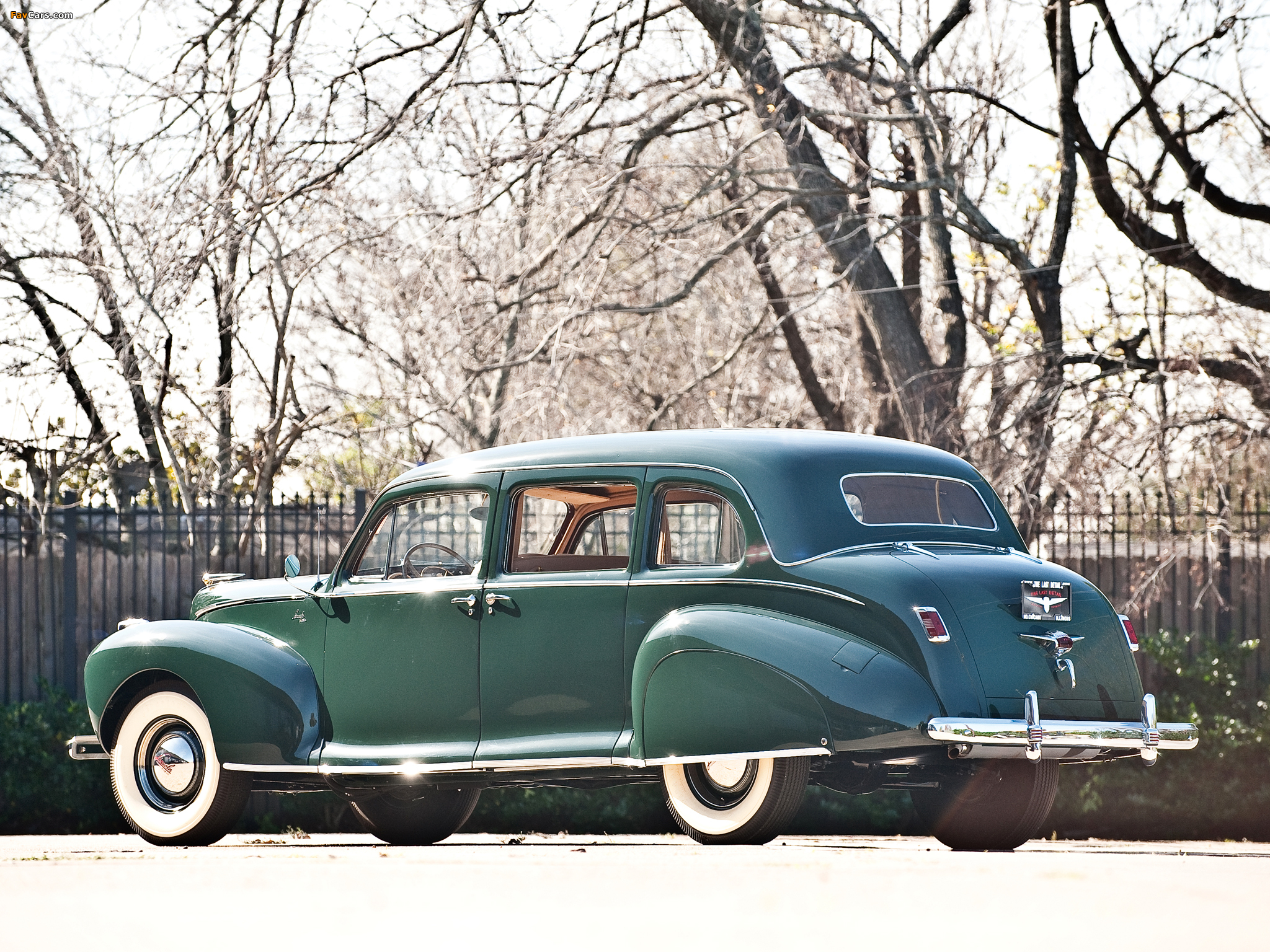 Lincoln Custom Limousine 1941 wallpapers (2048 x 1536)