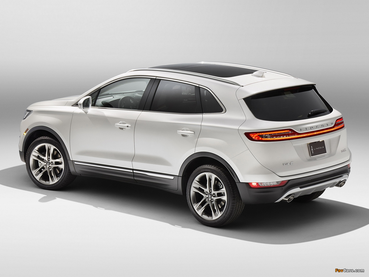 Lincoln MKC 2014 wallpapers (1280 x 960)