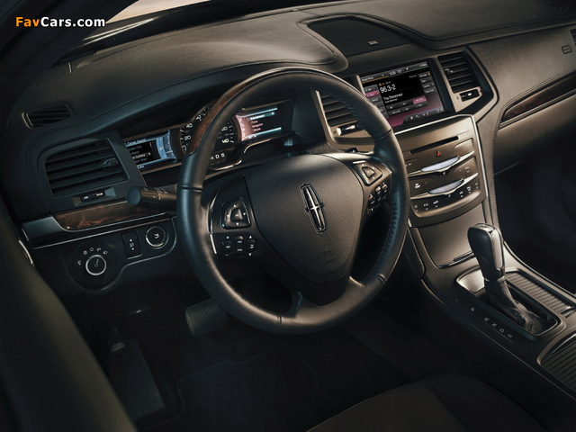 Lincoln MKS 2012 images (640 x 480)