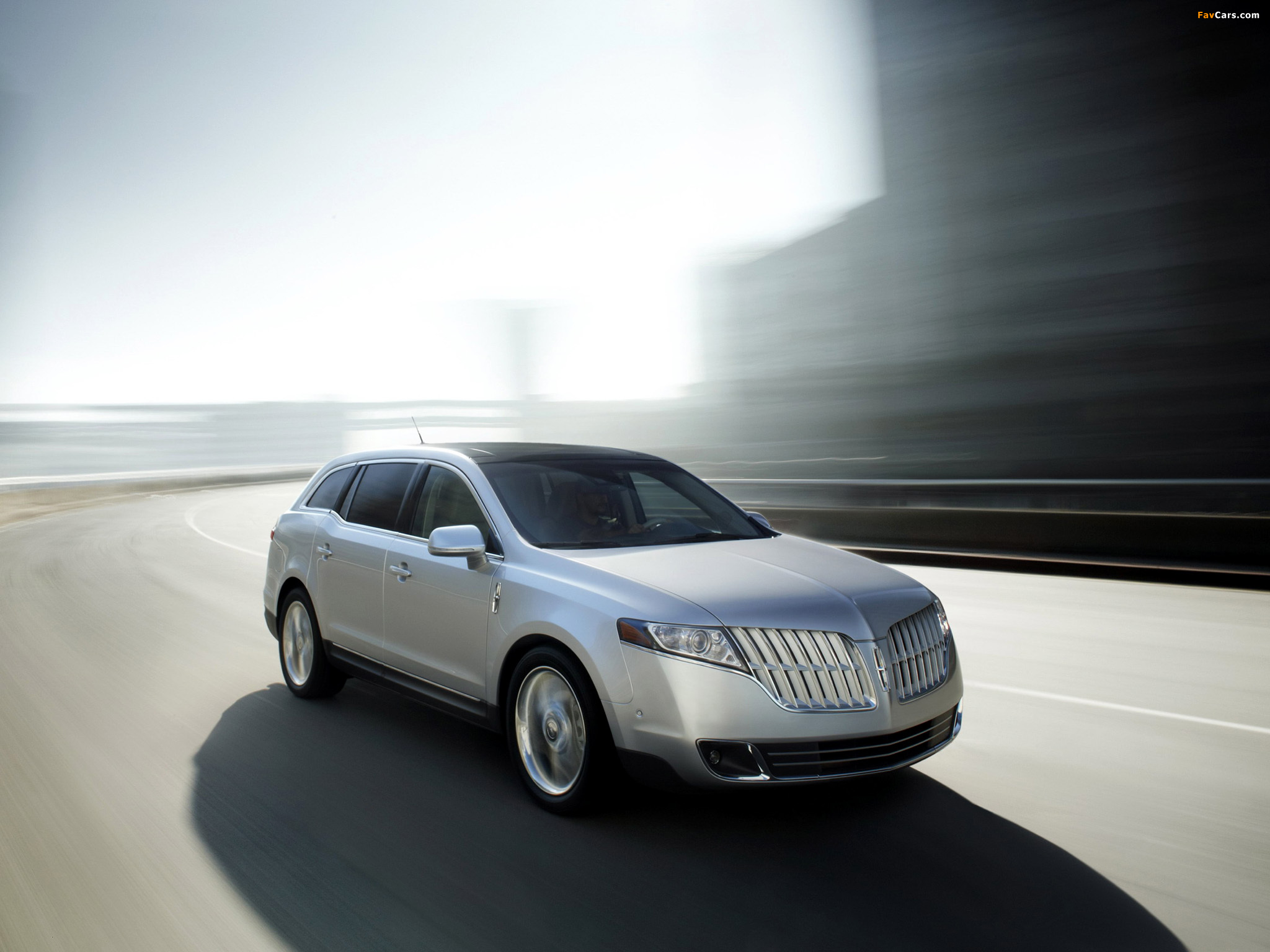 Images of Lincoln MKT 2009–12 (2048 x 1536)