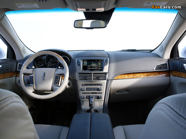 Pictures of Lincoln MKT 2009–12 (640 x 480)