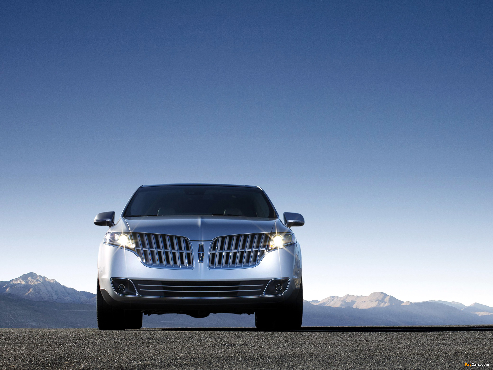 Pictures of Lincoln MKT 2009–12 (2048 x 1536)