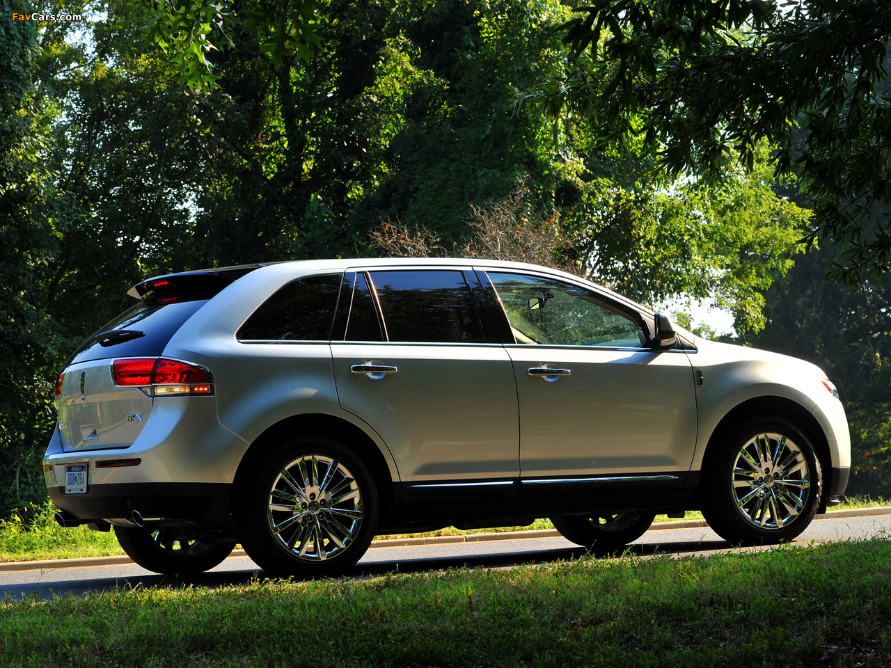 Lincoln MKX 2010 images (1280 x 960)