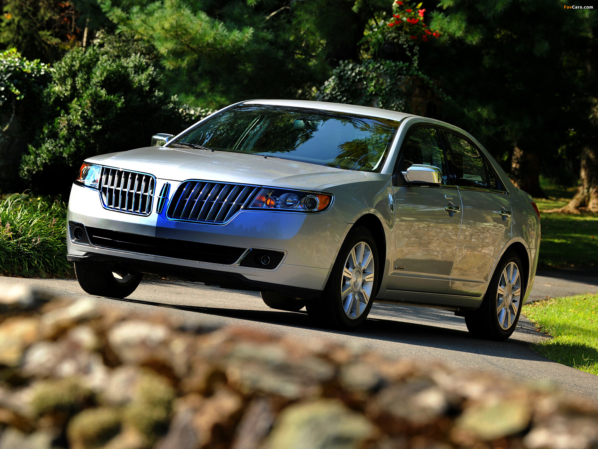 Images of Lincoln MKZ Hybrid 2010 (2048 x 1536)