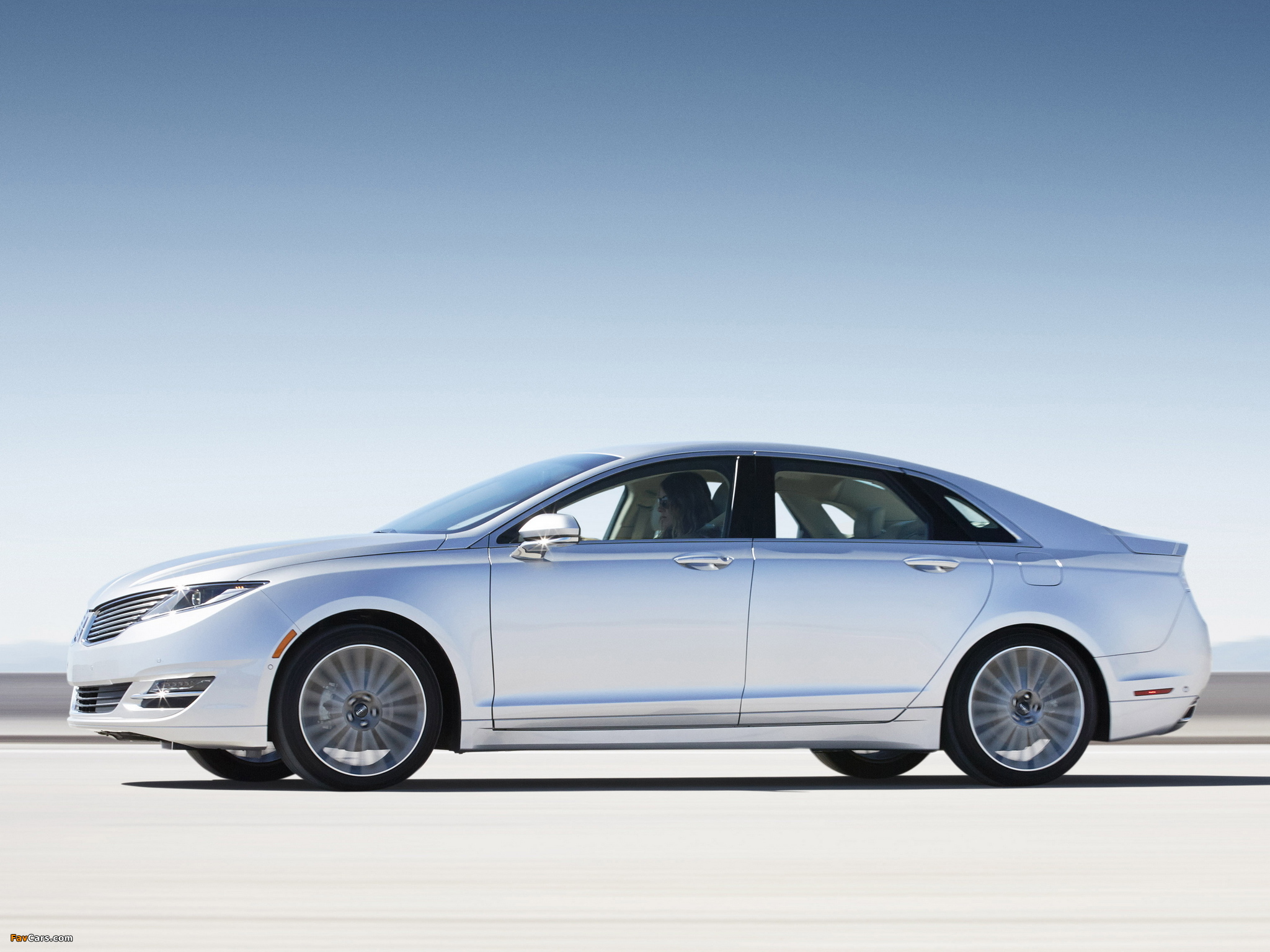 Images of Lincoln MKZ Hybrid 2012 (2048 x 1536)