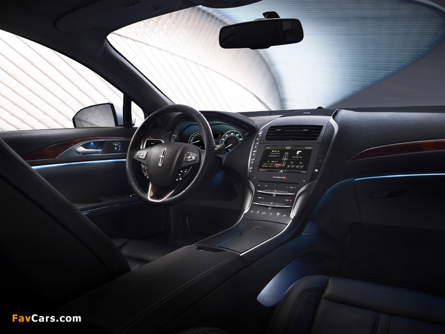 Lincoln MKZ 2012 images (640 x 480)
